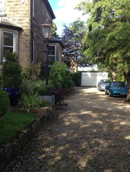Number27Harrogate Bed & Breakfast Luaran gambar